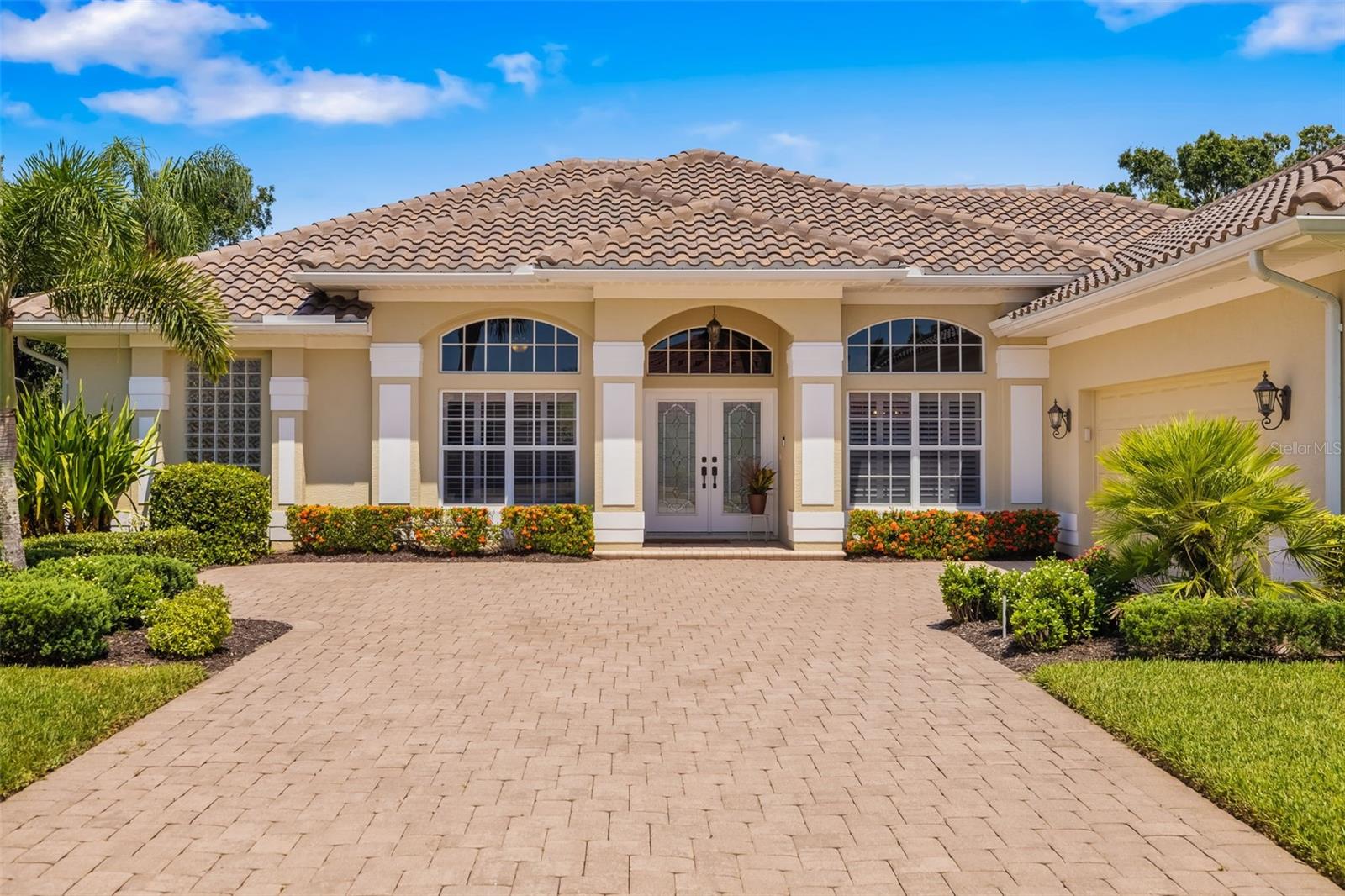 359 TURTLEBACK CROSSING