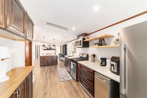 Tiny photo for 5150 SE 117 Avenue, Morriston, FL 32668 (MLS # OM712938)