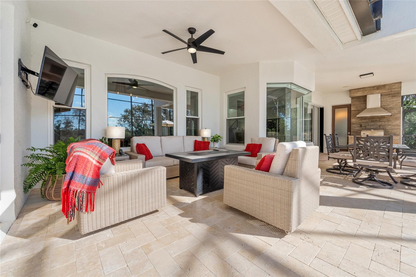 WINDERMERE POINTE AT LAKE ROPER - Residential