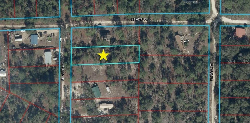 Photo of 2 NE 99th Ct, Bronson, FL 32621 (MLS # GC544023)