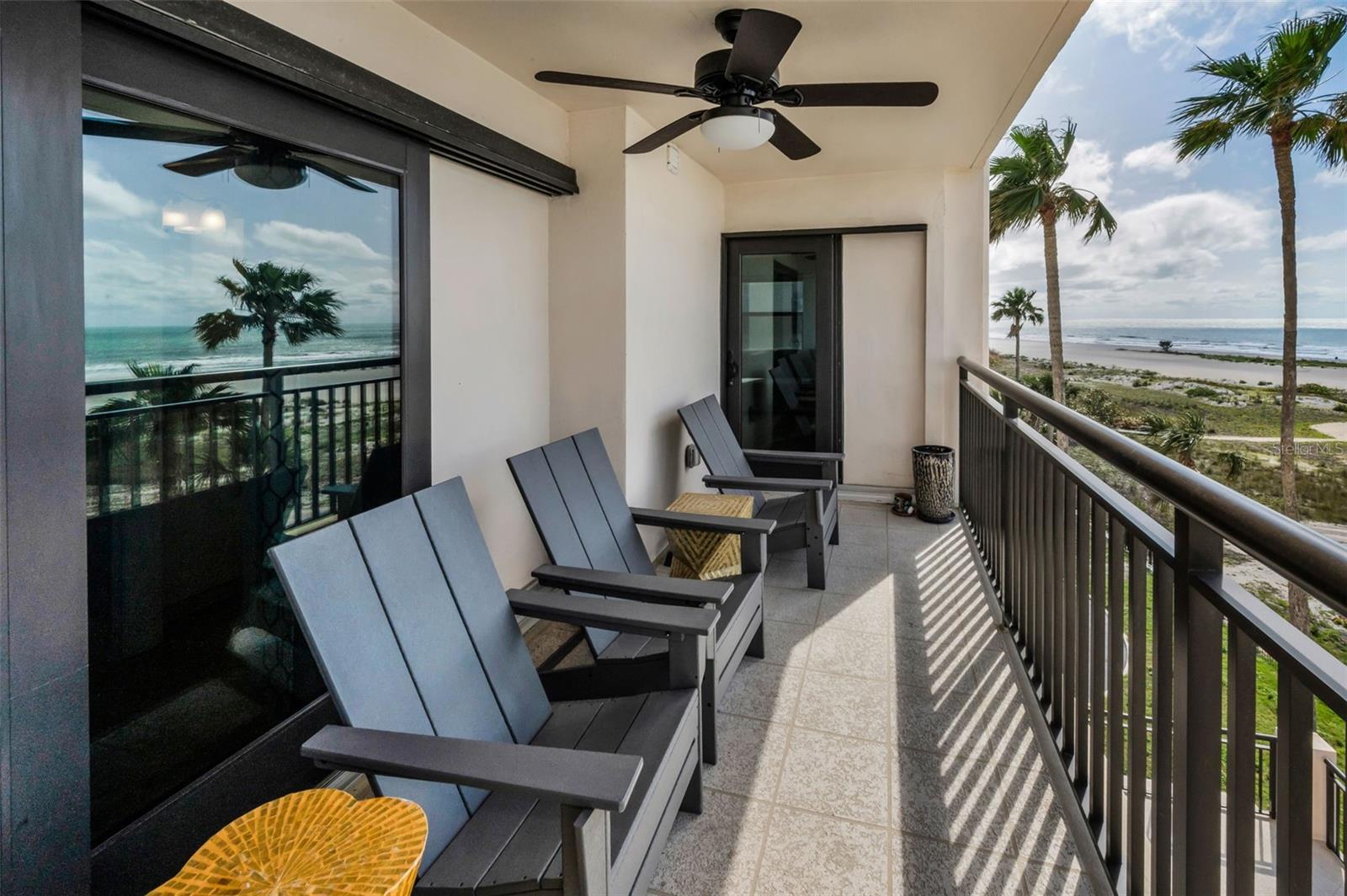 HARBOUR LIGHT TOWERS CONDO - Residential