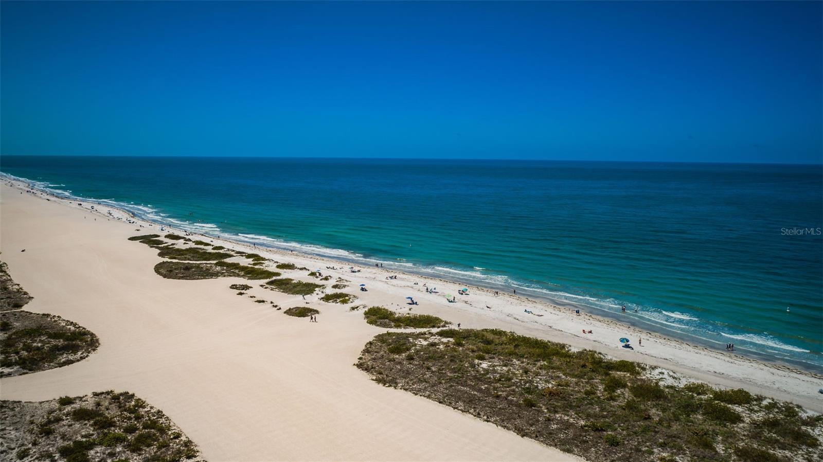 HARBOUR LIGHT TOWERS CONDO - Residential