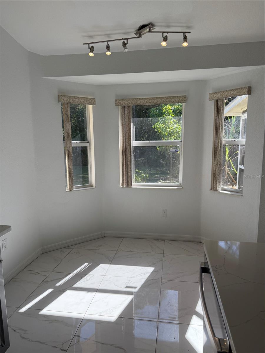 PORT CHARLOTTE SUB 07 - Residential Lease