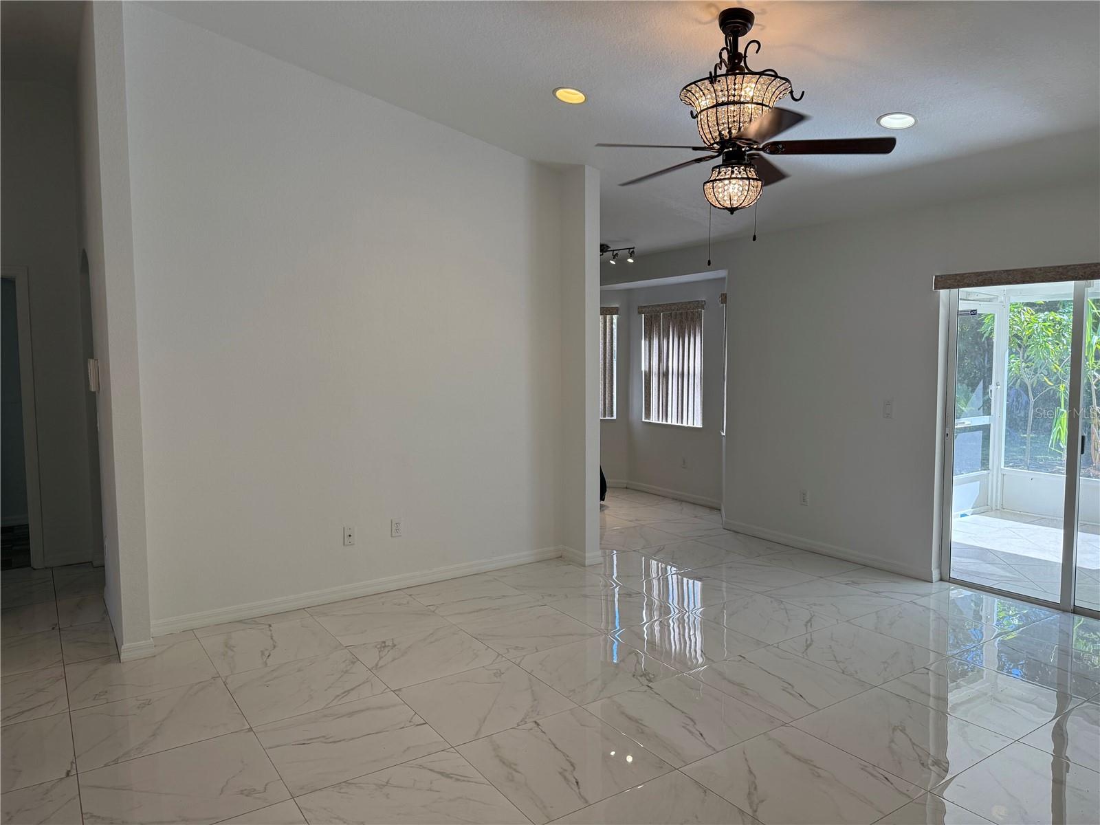 PORT CHARLOTTE SUB 07 - Residential Lease