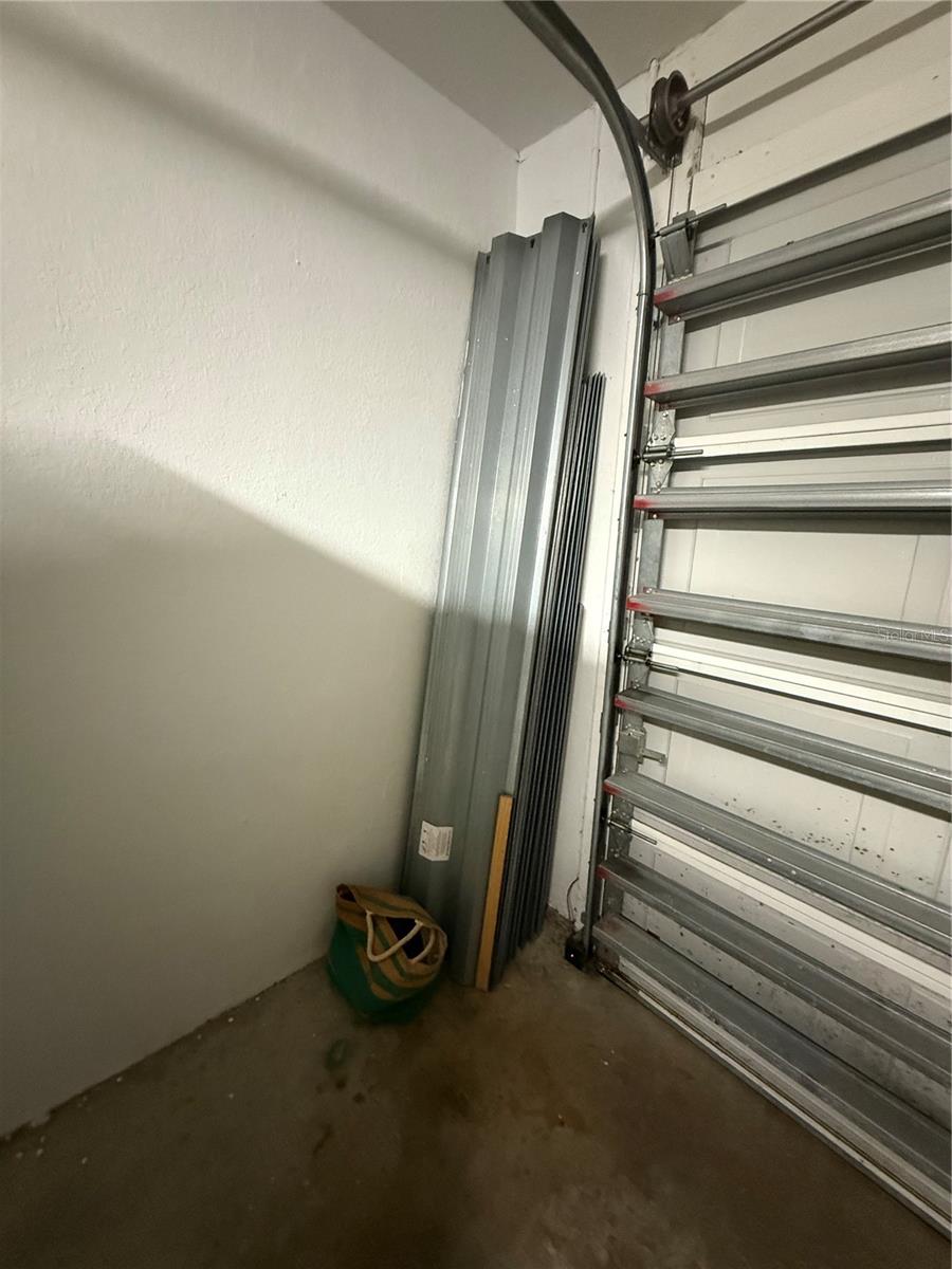 PORT CHARLOTTE SUB 07 - Residential Lease