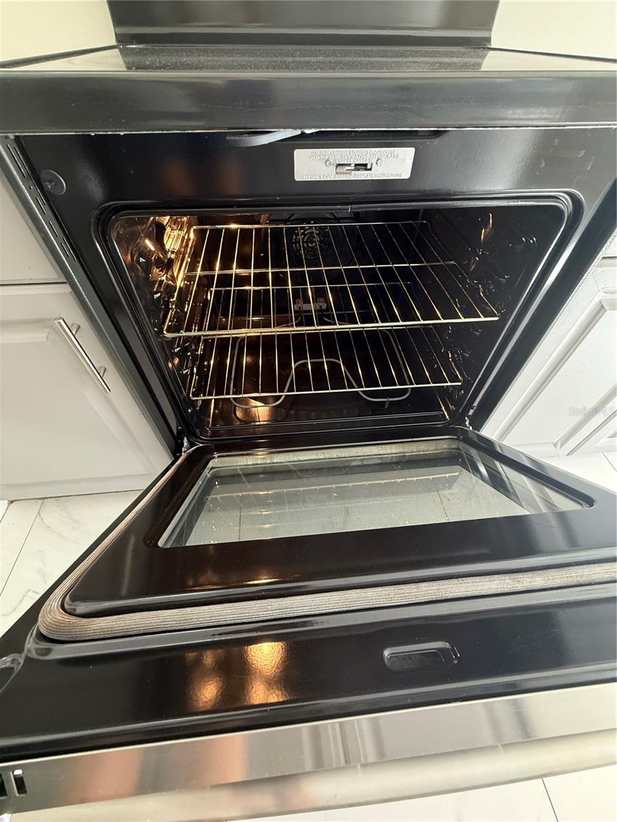 PORT CHARLOTTE SUB 07 - Residential Lease