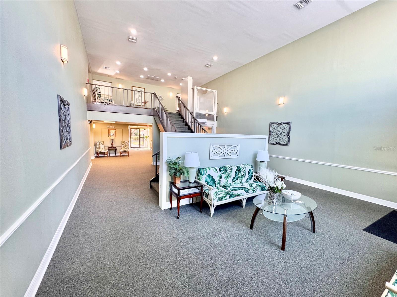 RALEIGH HOUSE - Residential