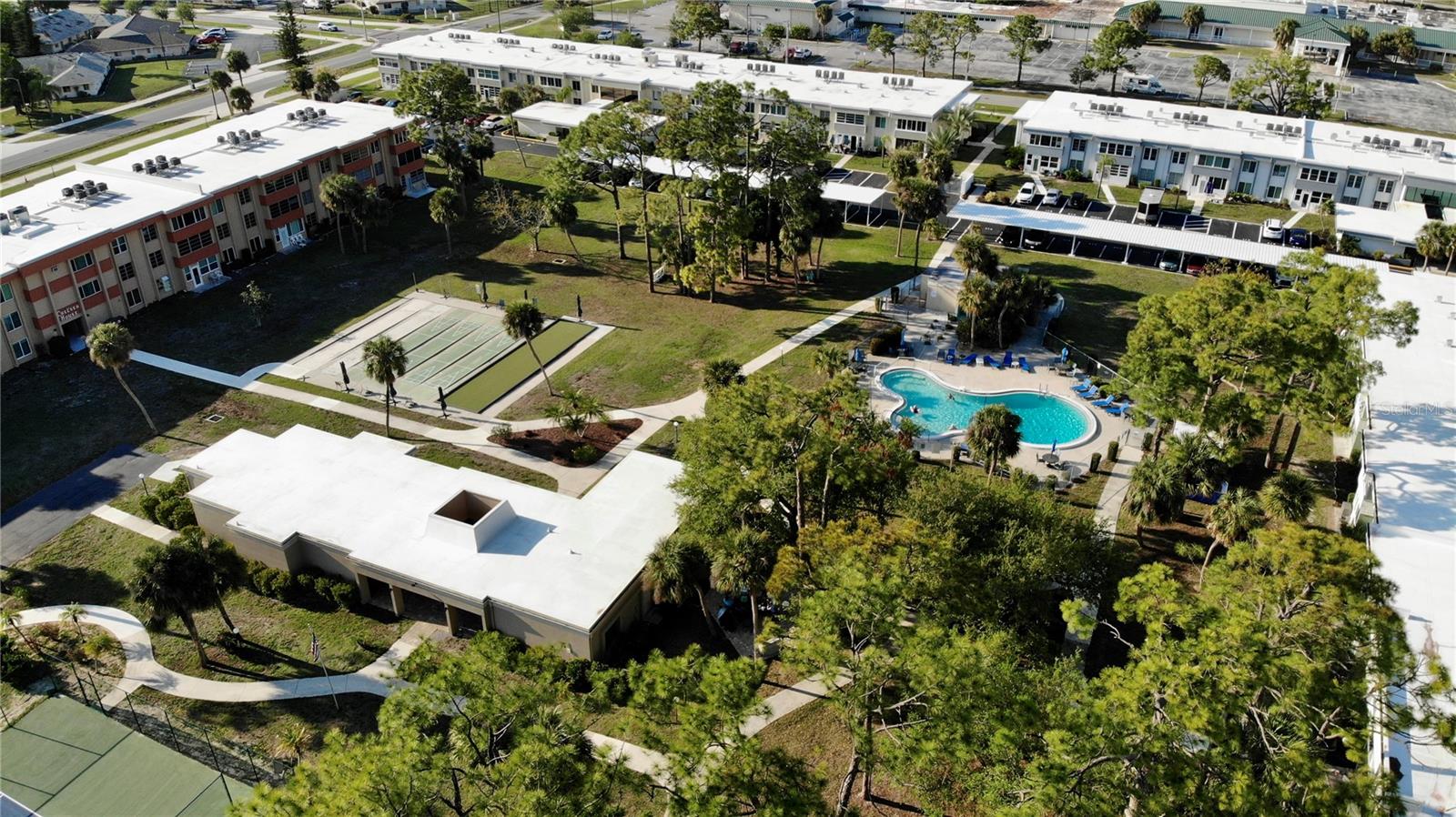 RALEIGH HOUSE - Residential