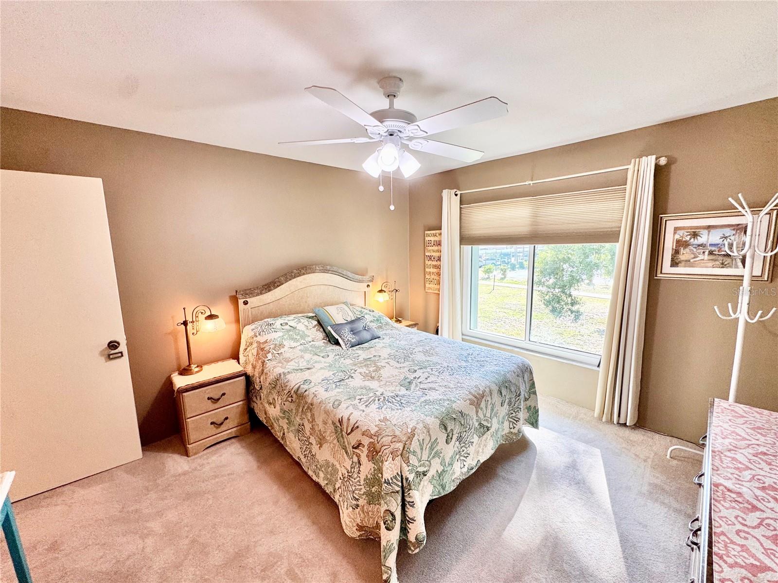 RALEIGH HOUSE - Residential