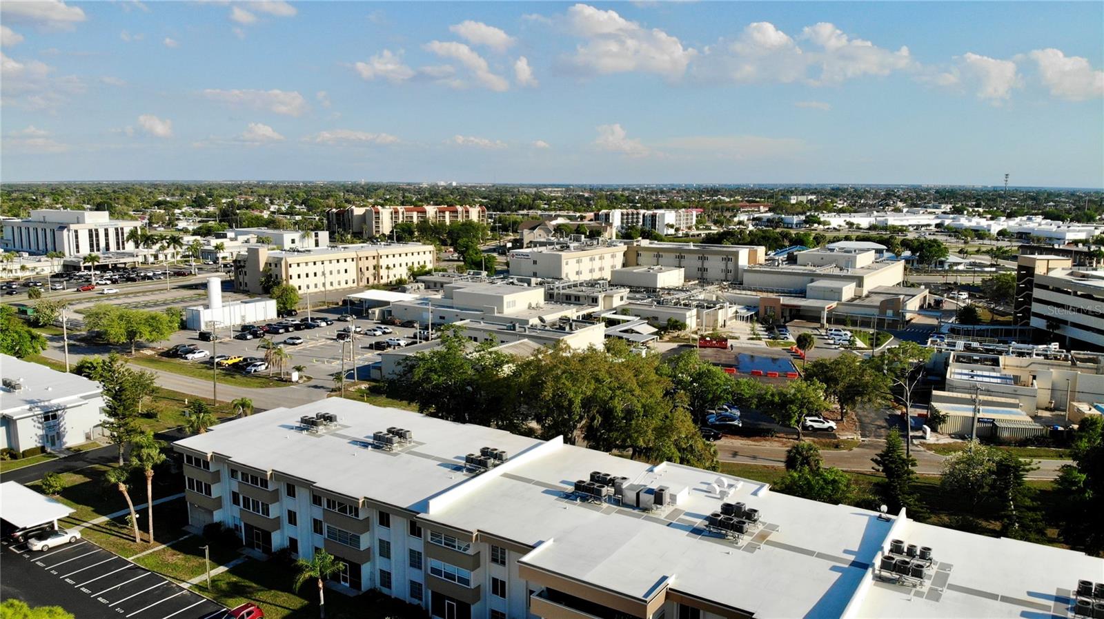 RALEIGH HOUSE - Residential