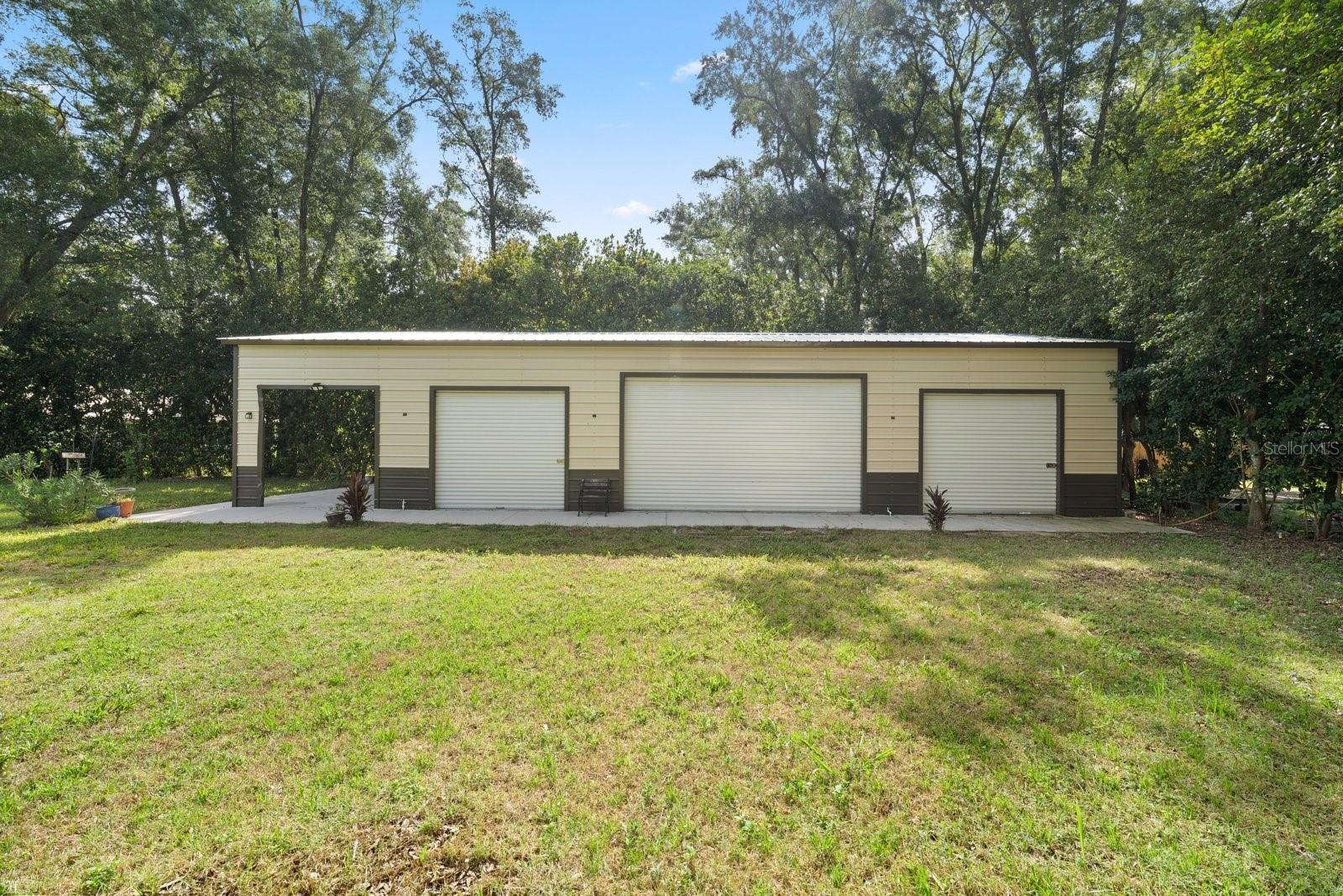 7651 LAKE ANDREA CIRCLE
