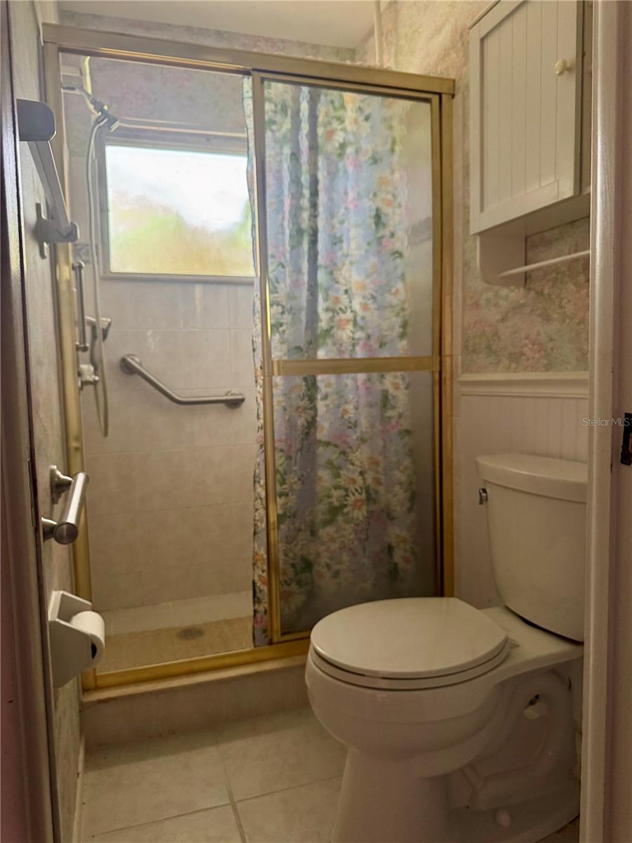 DUNEDIN LAKEWOOD ESTATES - Residential