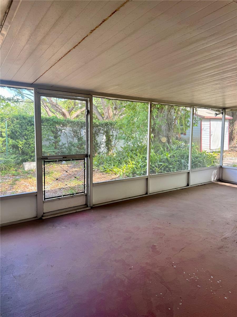 DUNEDIN LAKEWOOD ESTATES - Residential