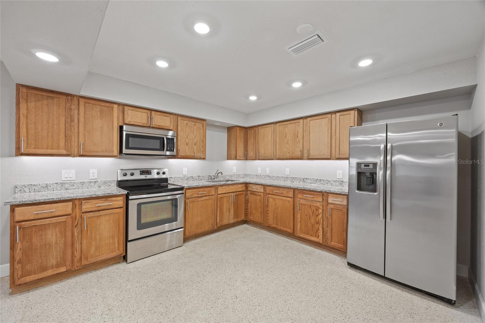 MELODIE PARK UNIT 1 - Residential
