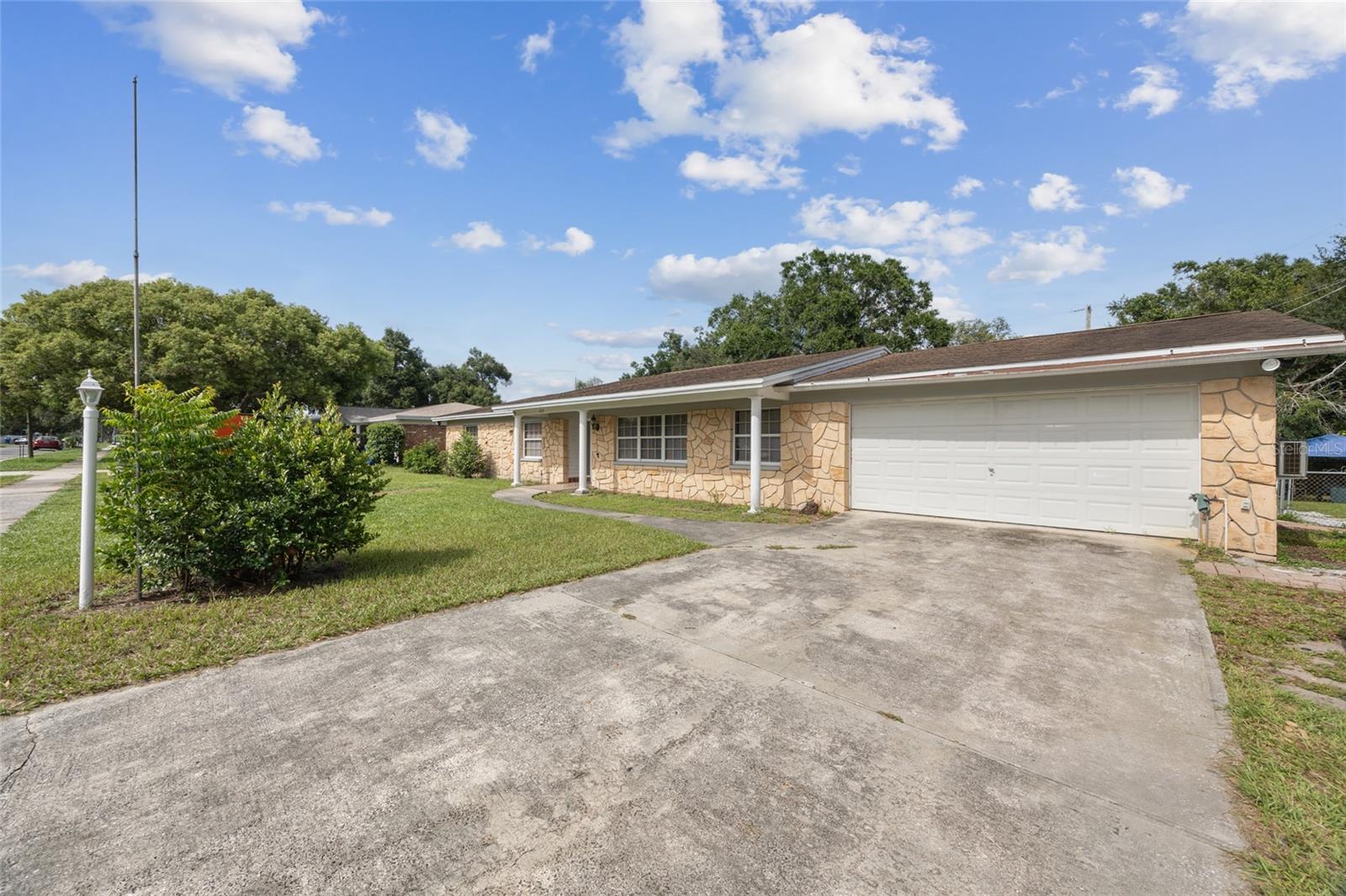 409 DEBRA DRIVE