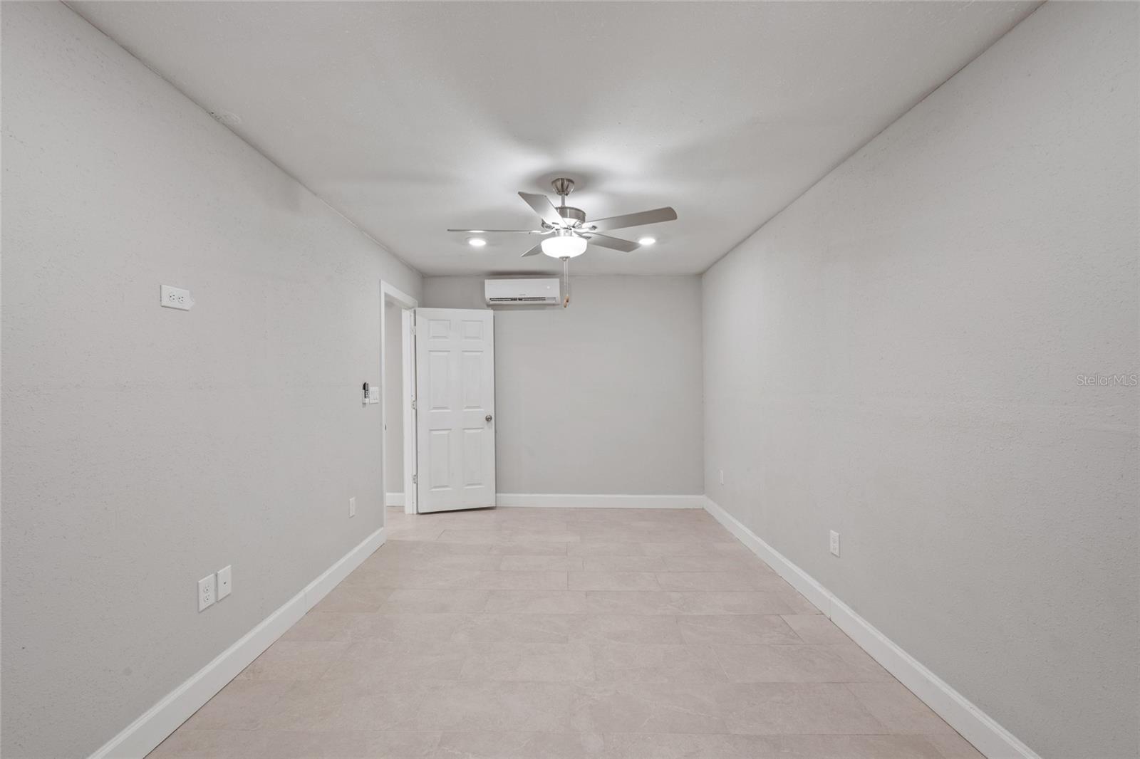 MELODIE PARK UNIT 1 - Residential