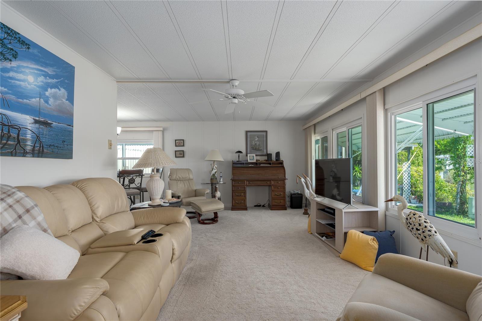 DE SOTO COMMUNITY UNIT ONE - Residential