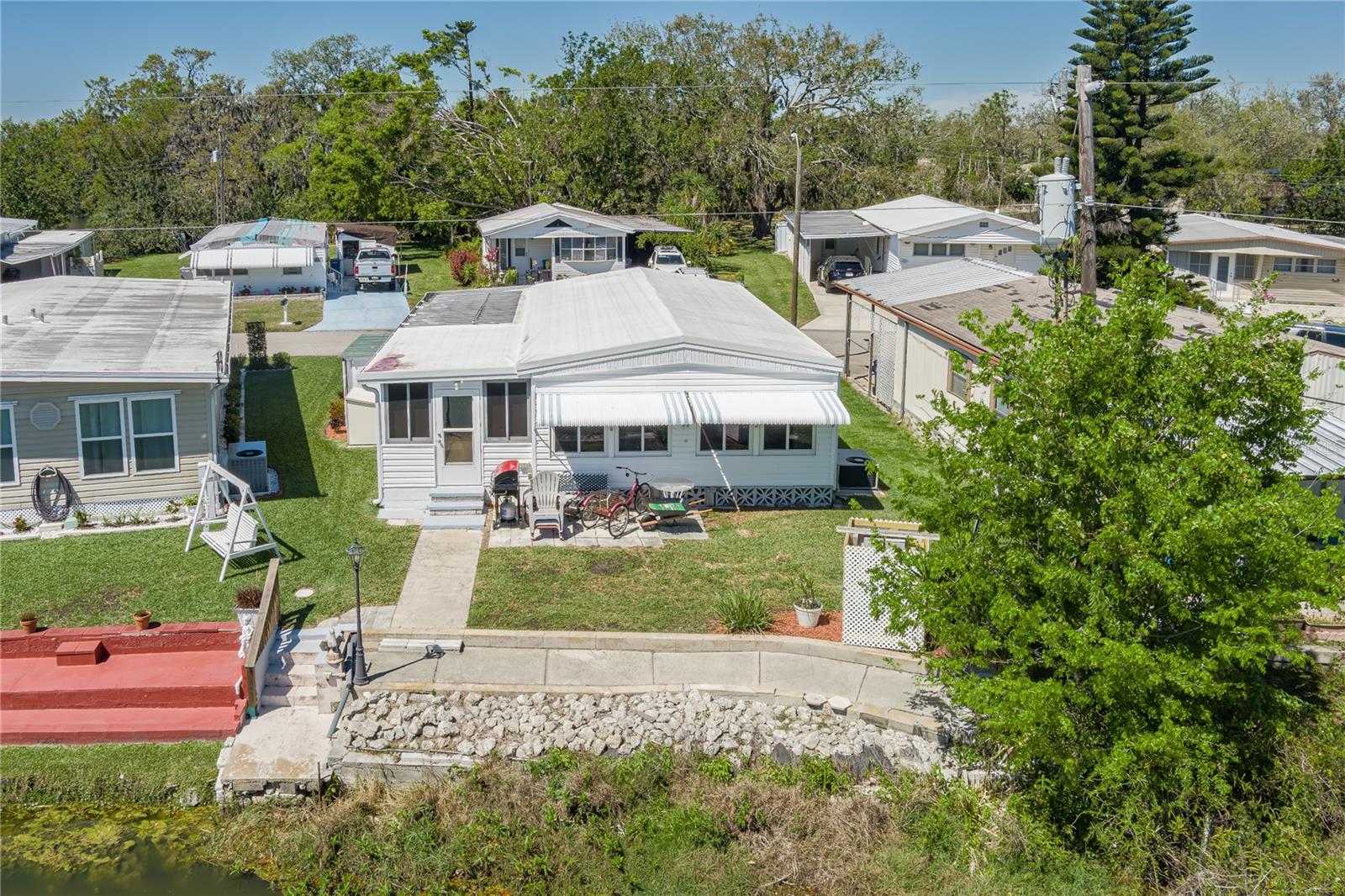 DE SOTO COMMUNITY UNIT ONE - Residential