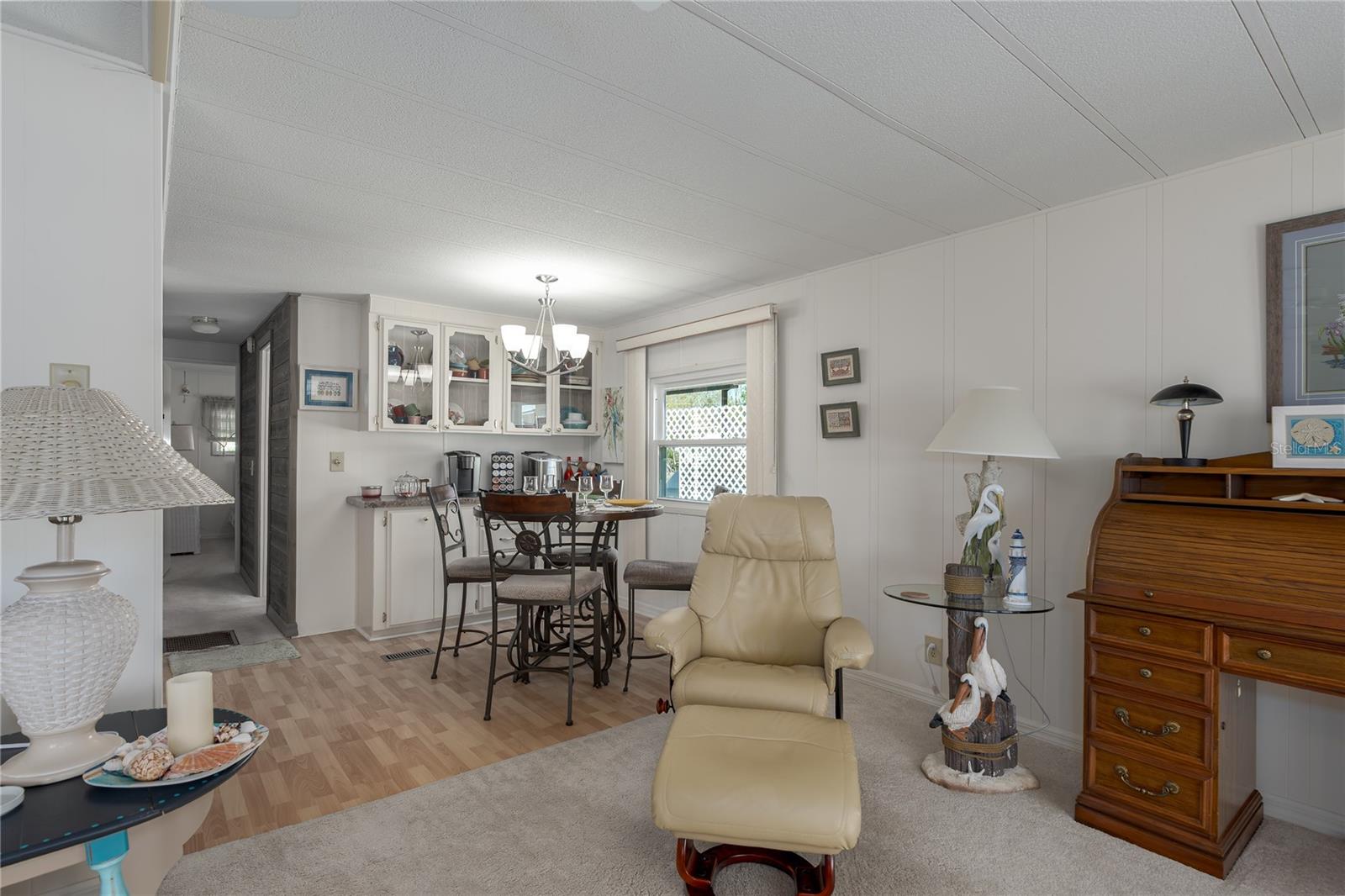 DE SOTO COMMUNITY UNIT ONE - Residential