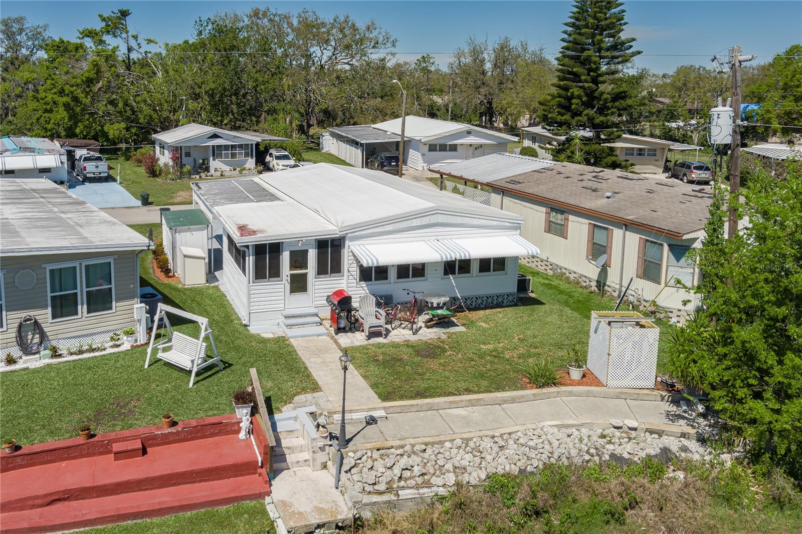 DE SOTO COMMUNITY UNIT ONE - Residential