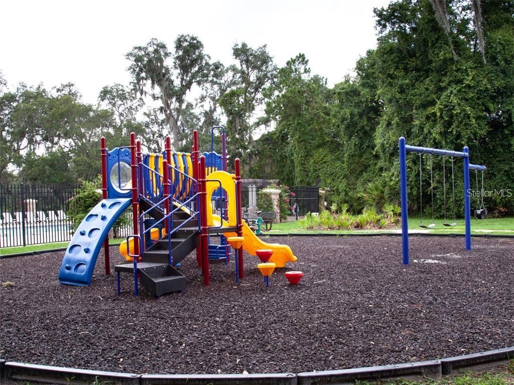 LAKES/WINDERMERE-PEACHTREE - Residential Lease