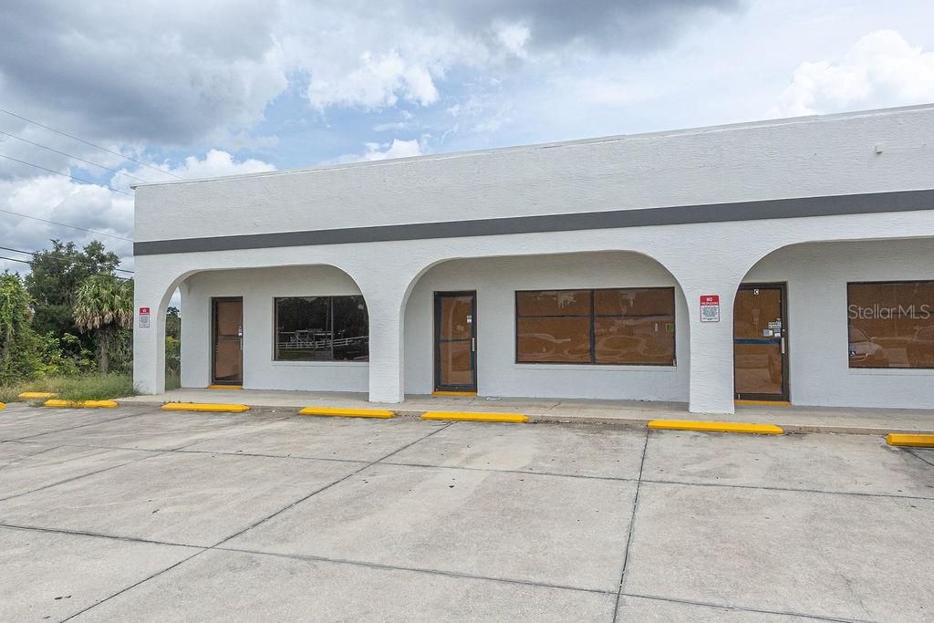 Photo of 1103 S Woodland Boulevard, Deland, FL 32720 (MLS # V4946223)