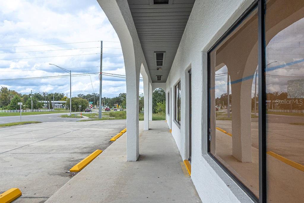 1103 S WOODLAND BOULEVARD