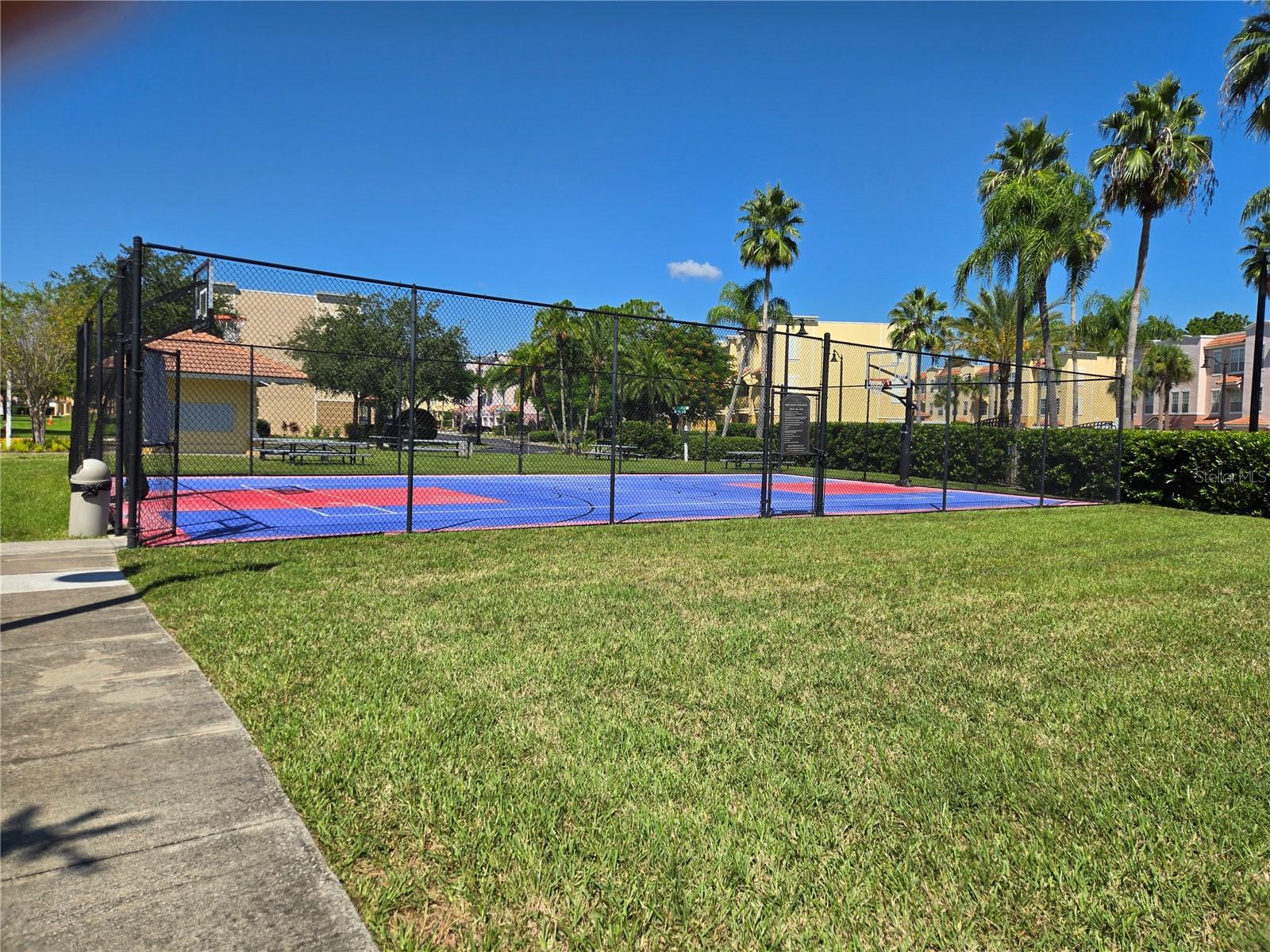 VISTA CAY/HARBOR SQUARE PH 1 - Residential