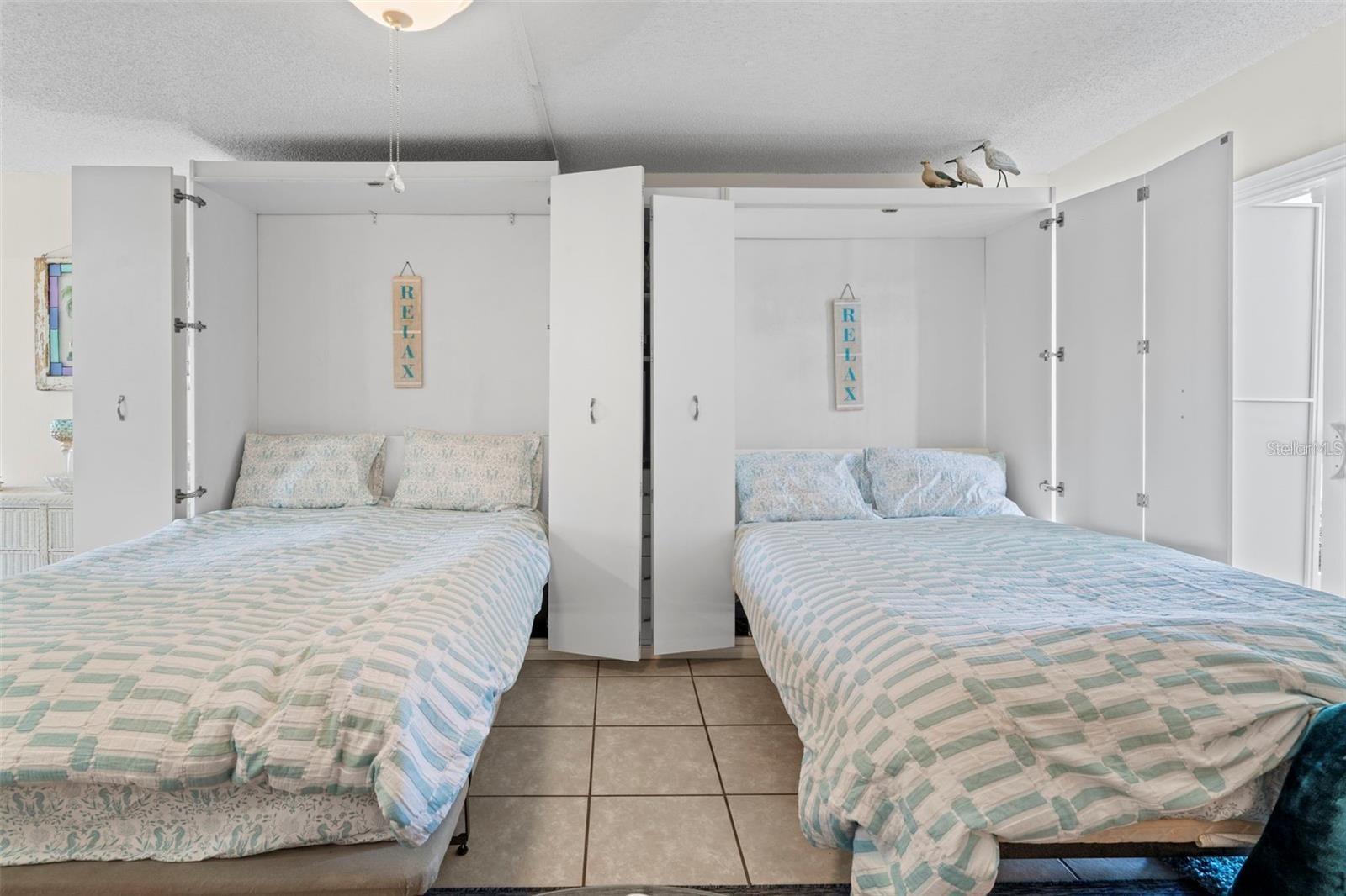 MARINERS COVE CONDO - Residential