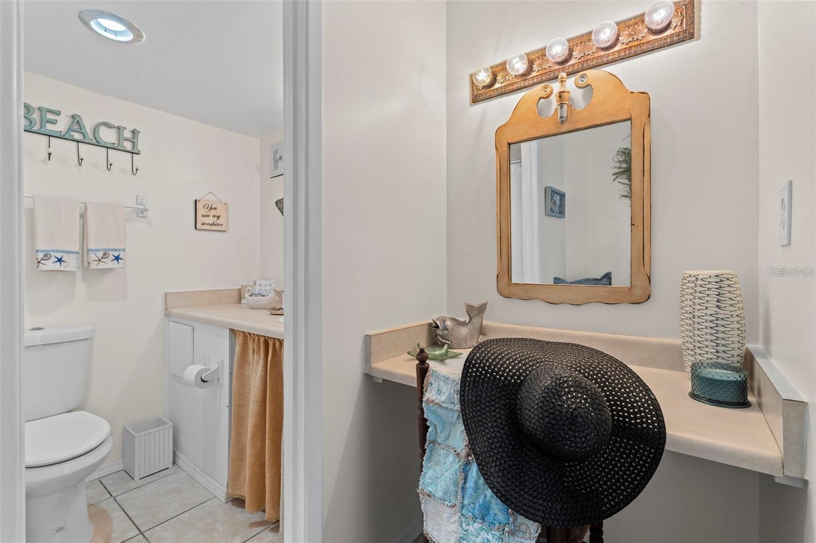 MARINERS COVE CONDO - Residential