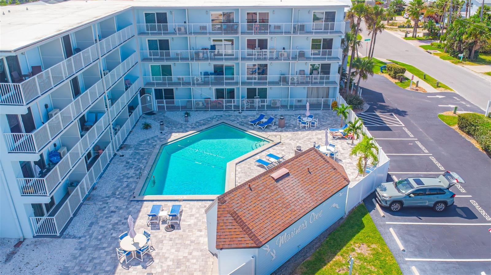 MARINERS COVE CONDO - Residential