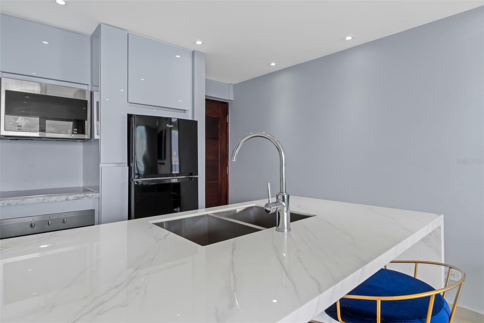 890 AVE ASHFORD - Residential Lease