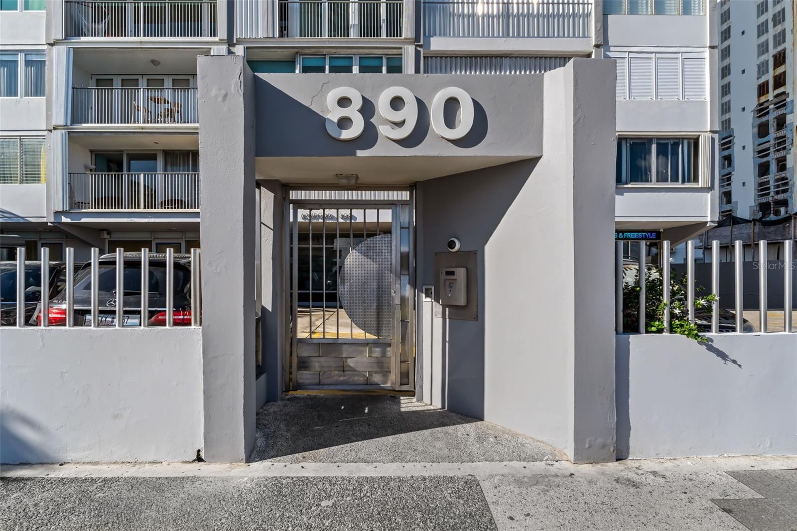 890 AVE ASHFORD - Residential Lease