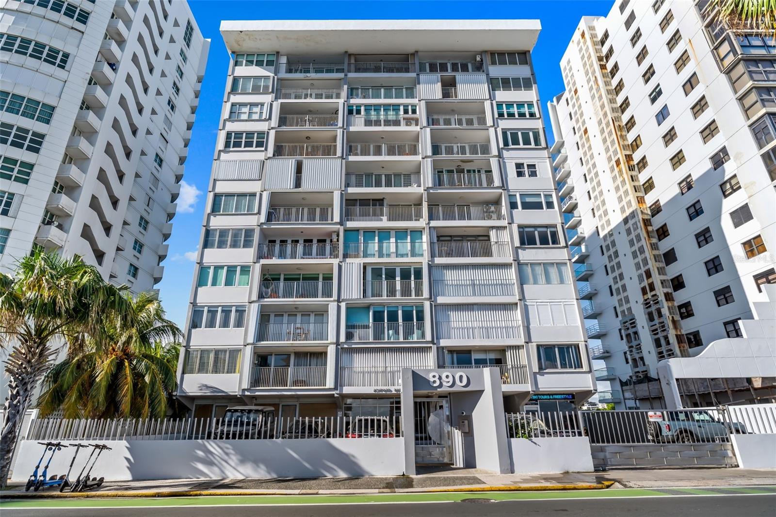 890 AVE ASHFORD - Residential Lease
