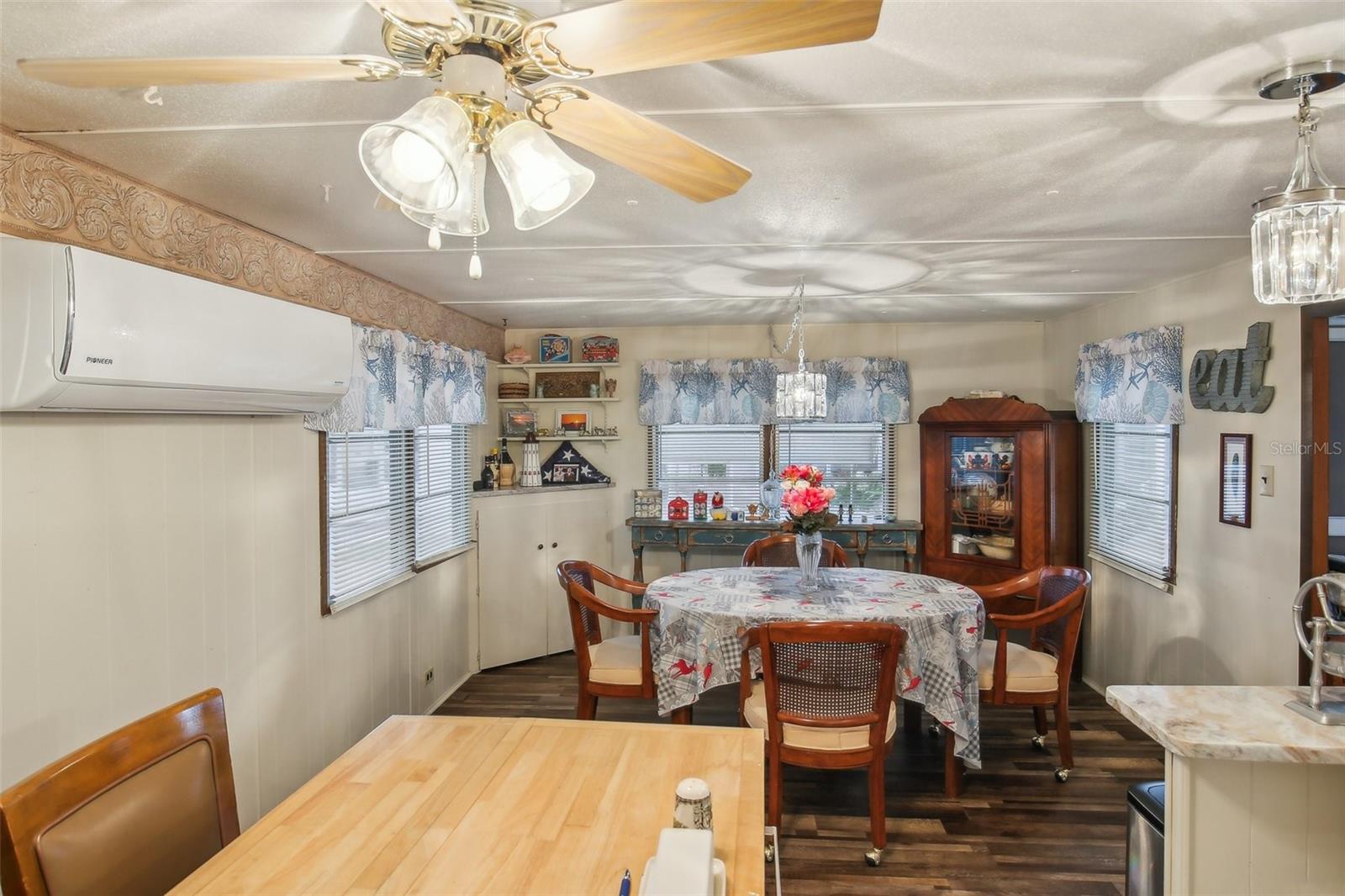 ALCOVE MOBILE HOME COMMUNITY UNREC - Residential