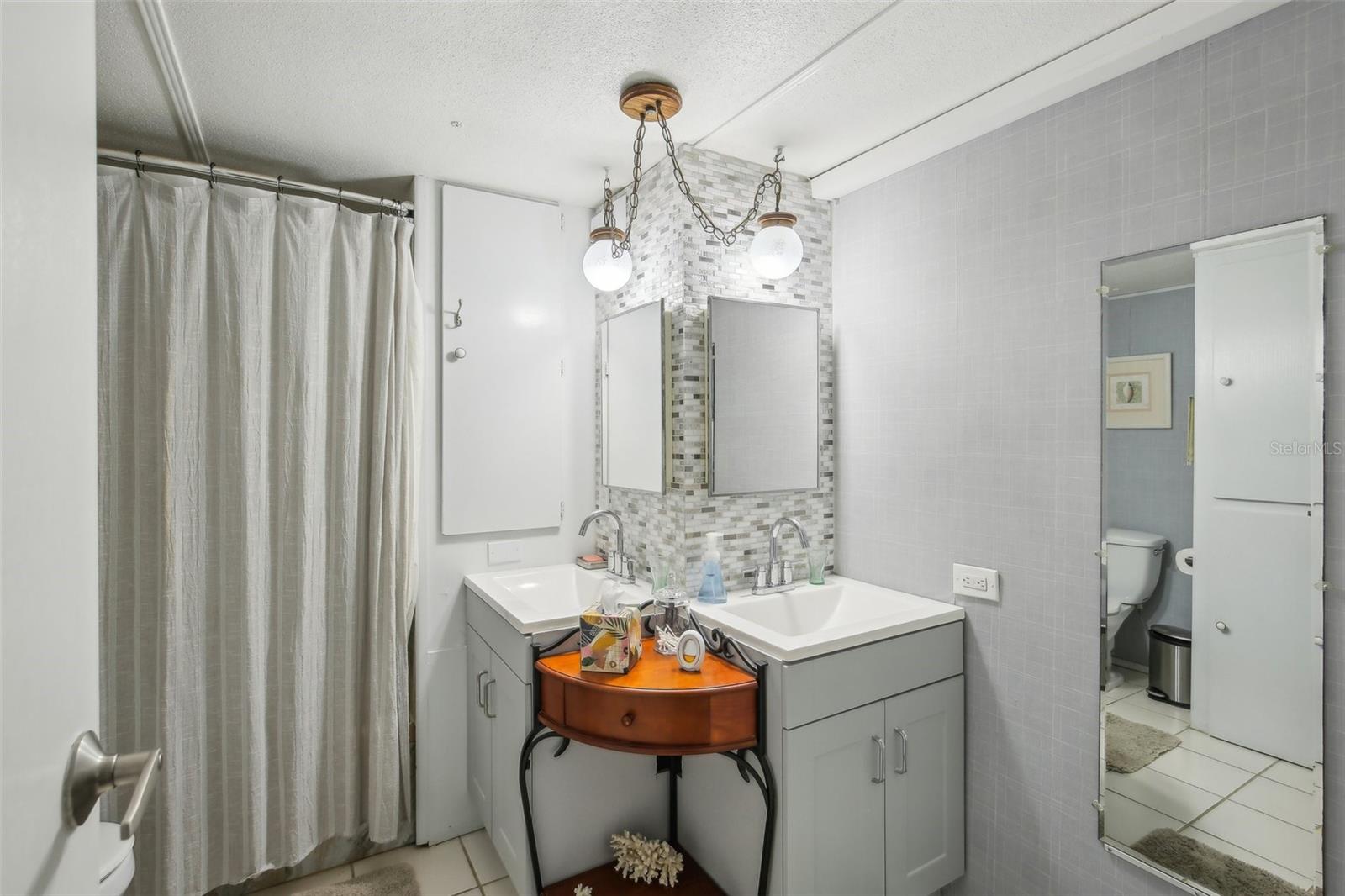 ALCOVE MOBILE HOME COMMUNITY UNREC - Residential