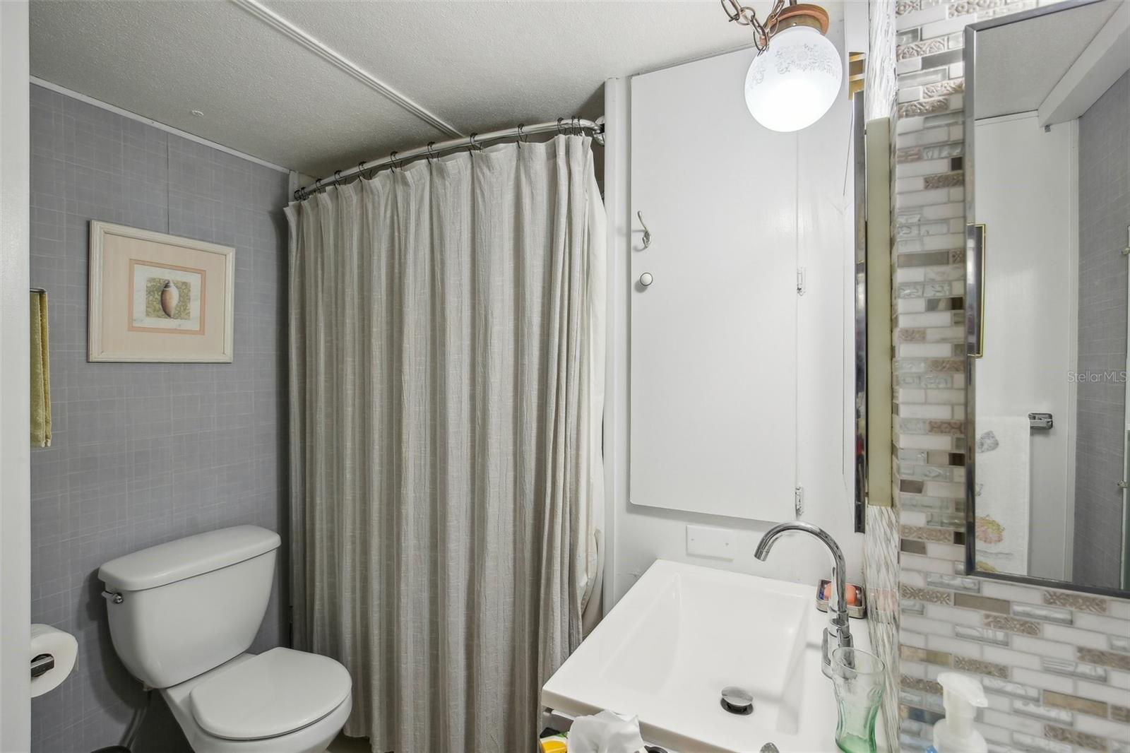 ALCOVE MOBILE HOME COMMUNITY UNREC - Residential