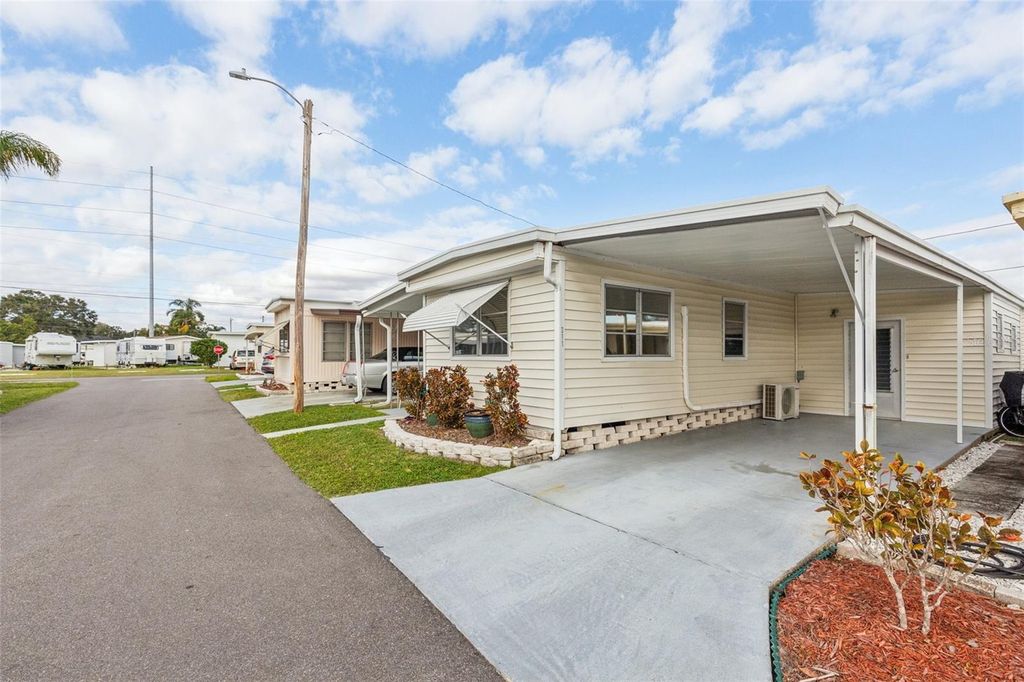 Photo of 1600 N Old Coachman Road #311, Clearwater, FL 33765 (MLS # S5135621)