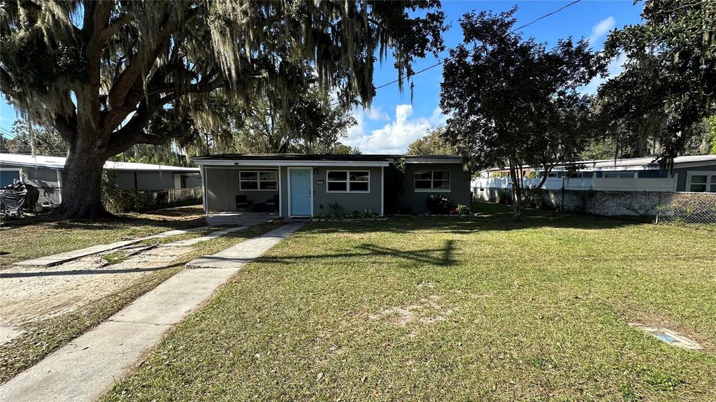 Photo of 1275 Sunset Avenue, Bartow, FL 33830 (MLS # L4958631)