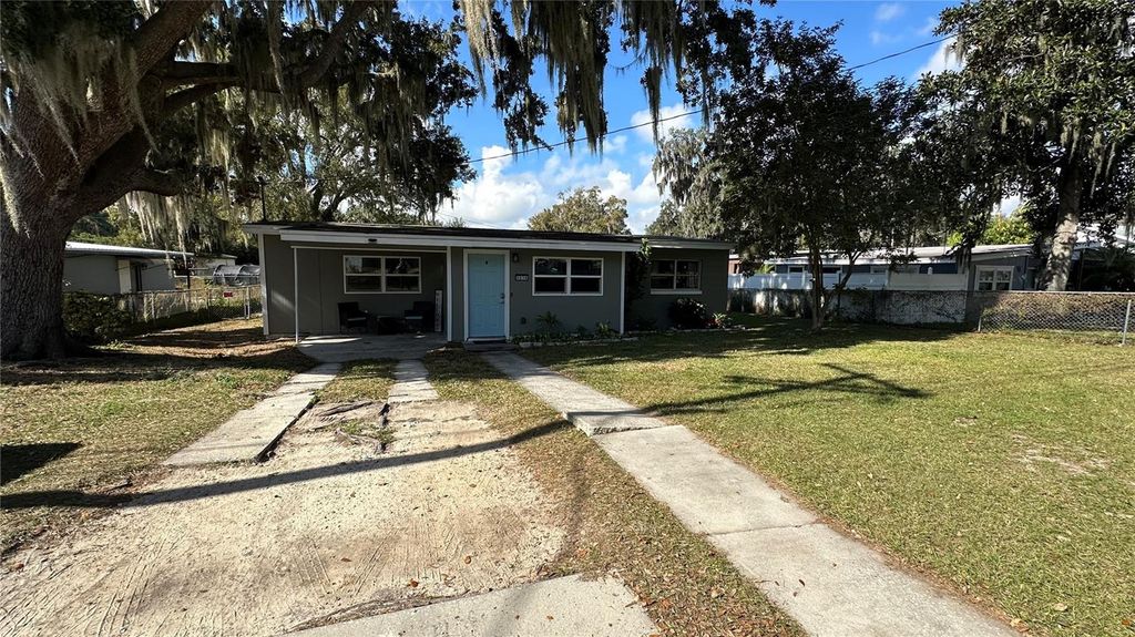 Photo of 1275 Sunset Avenue, Bartow, FL 33830 (MLS # L4958631)