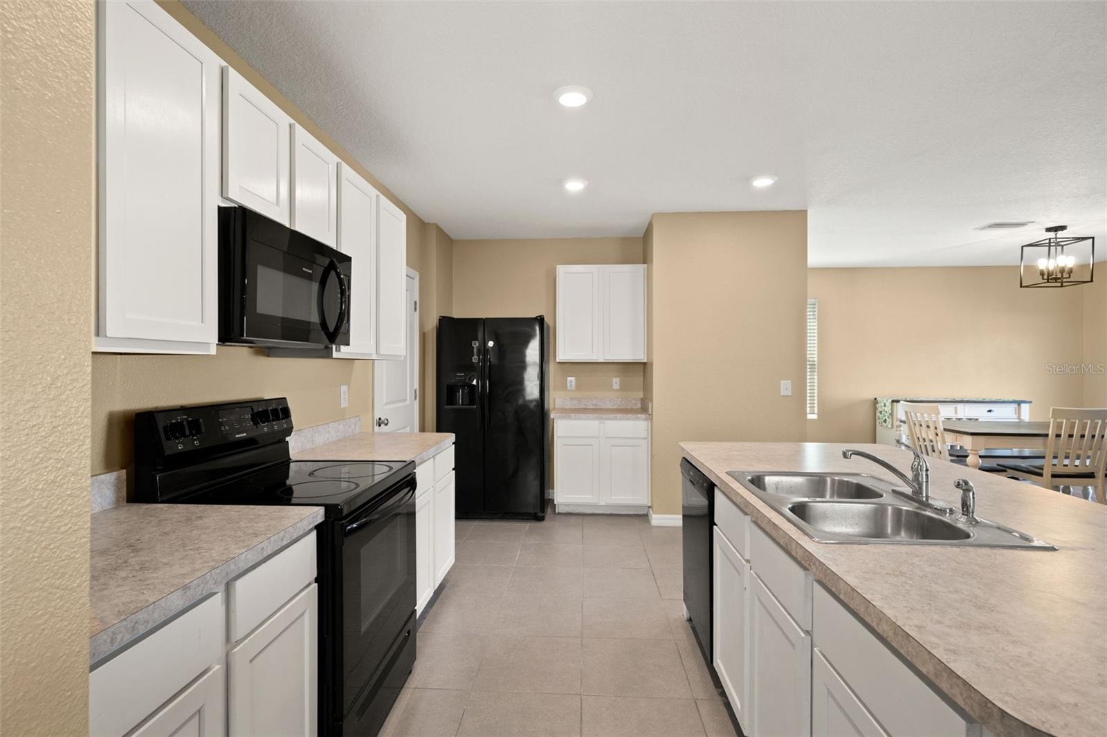 SEA GATE VILLAGE - Residential