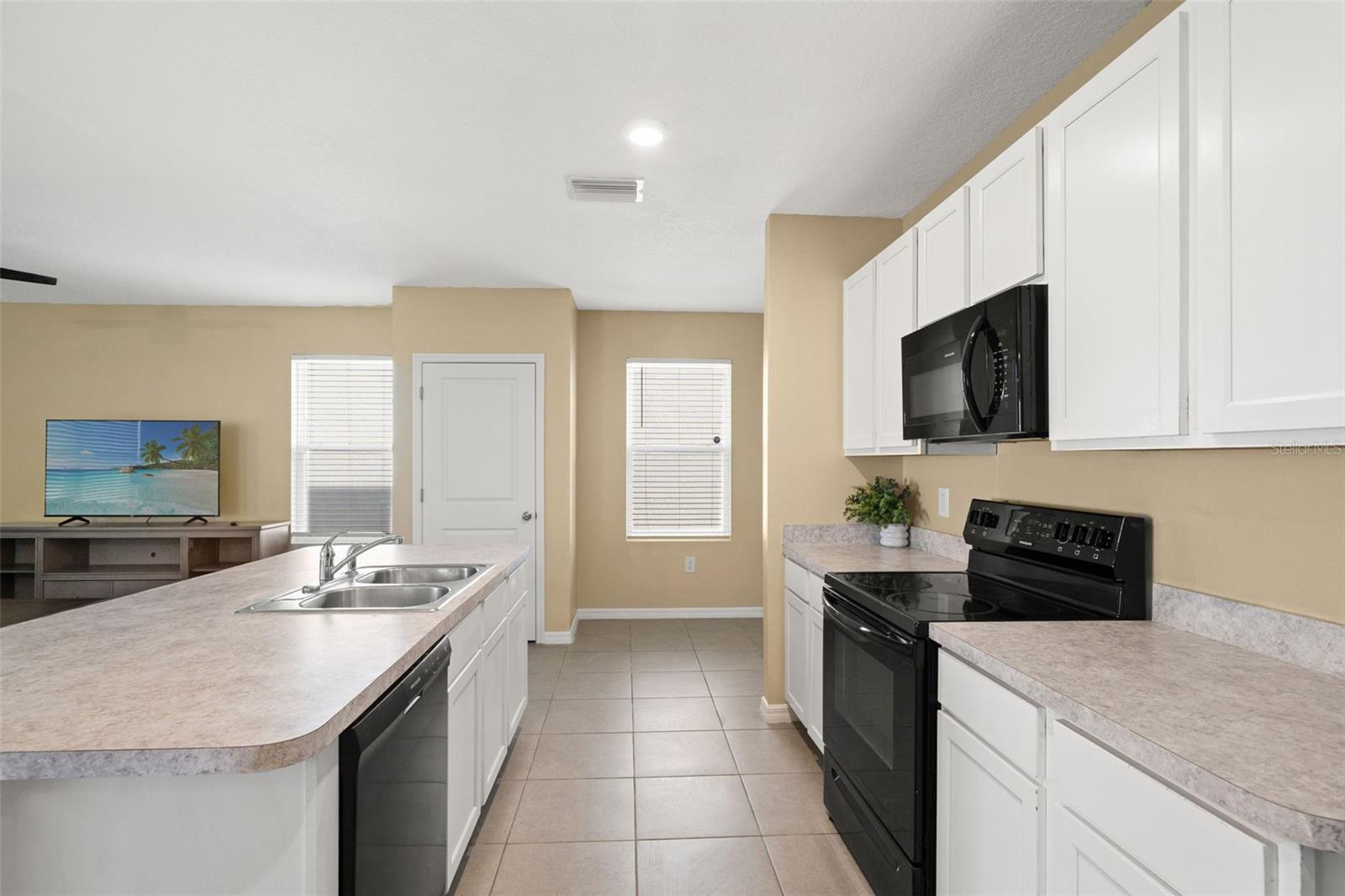 SEA GATE VILLAGE - Residential