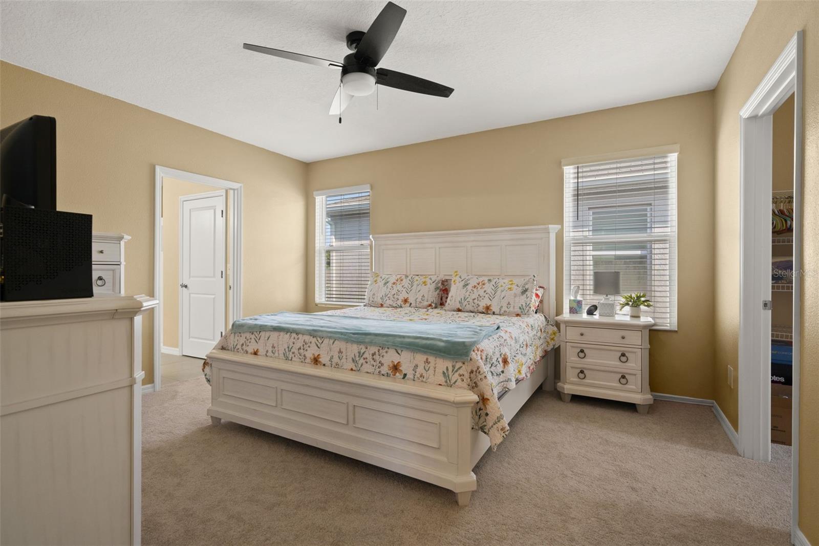 SEA GATE VILLAGE - Residential