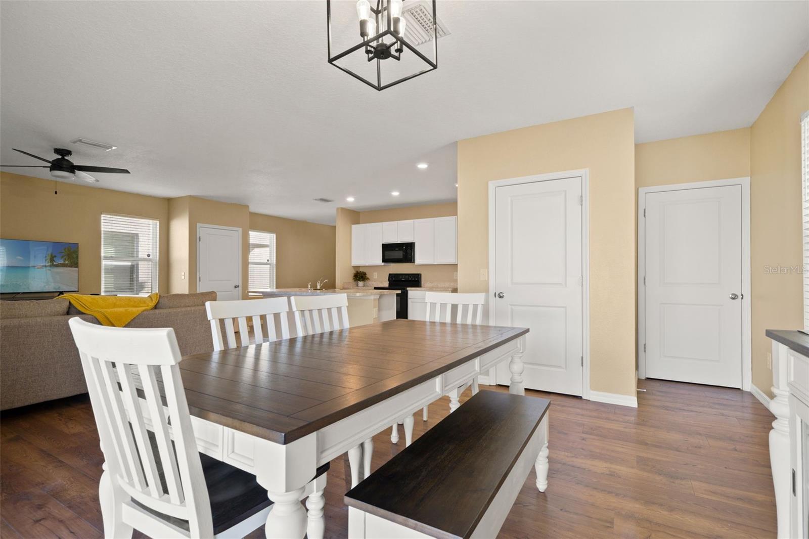 SEA GATE VILLAGE - Residential