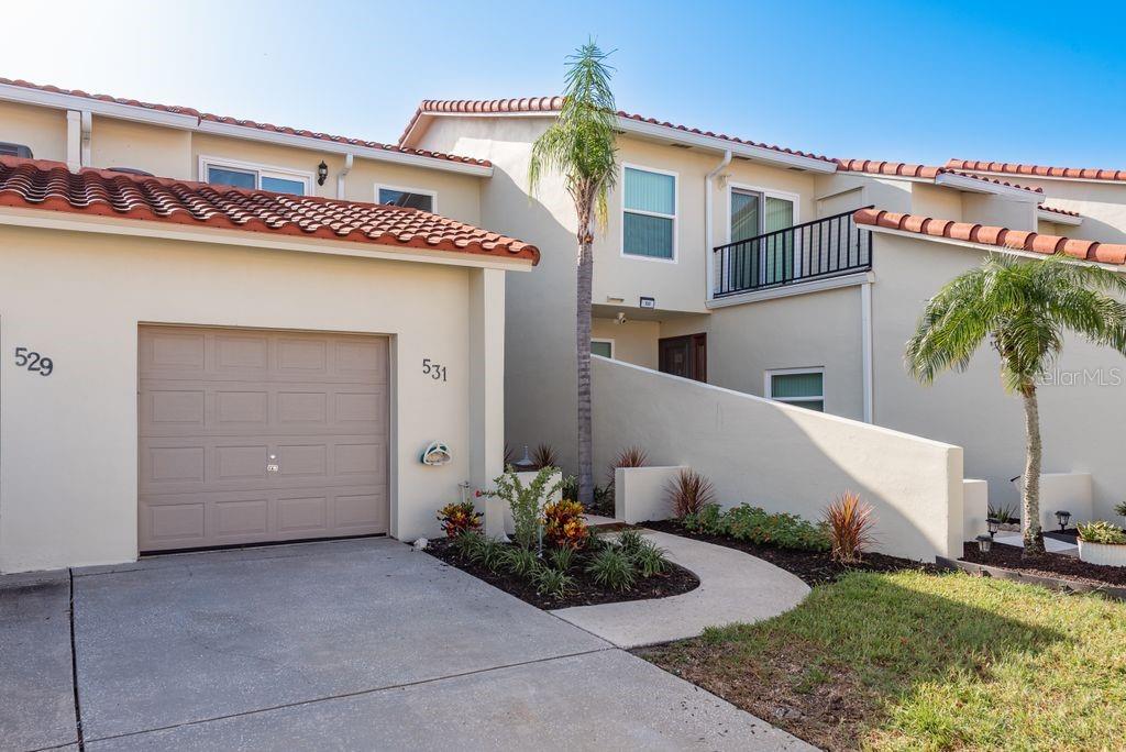 2700 BAYSHORE BOULEVARD 531