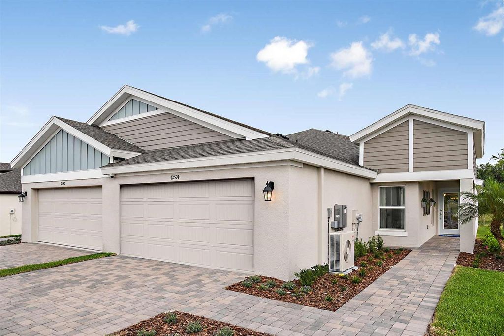 Photo of 12581 Oak Hill Way, Parrish, FL 34219 (MLS # TB8504225)