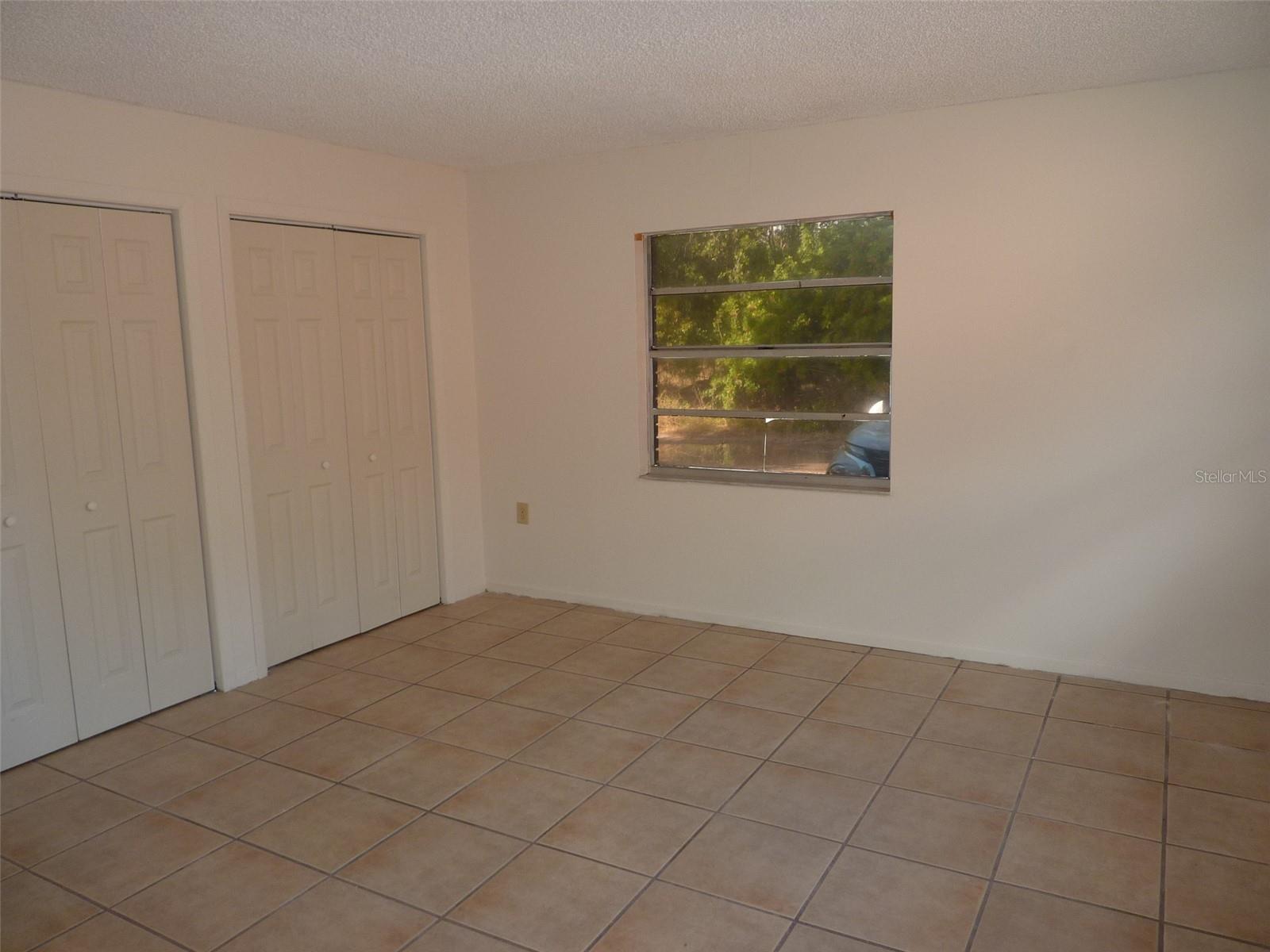 CRYSTAL LAKE ESTATES - Residential