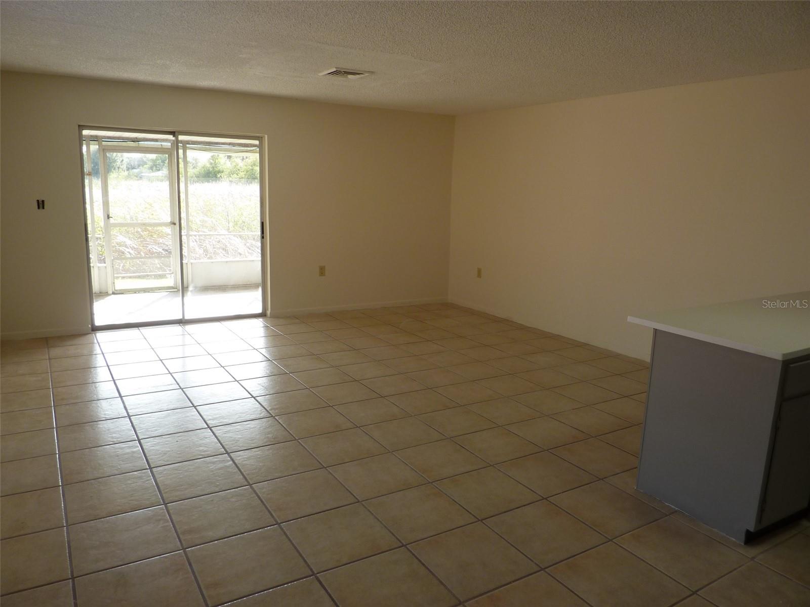 CRYSTAL LAKE ESTATES - Residential