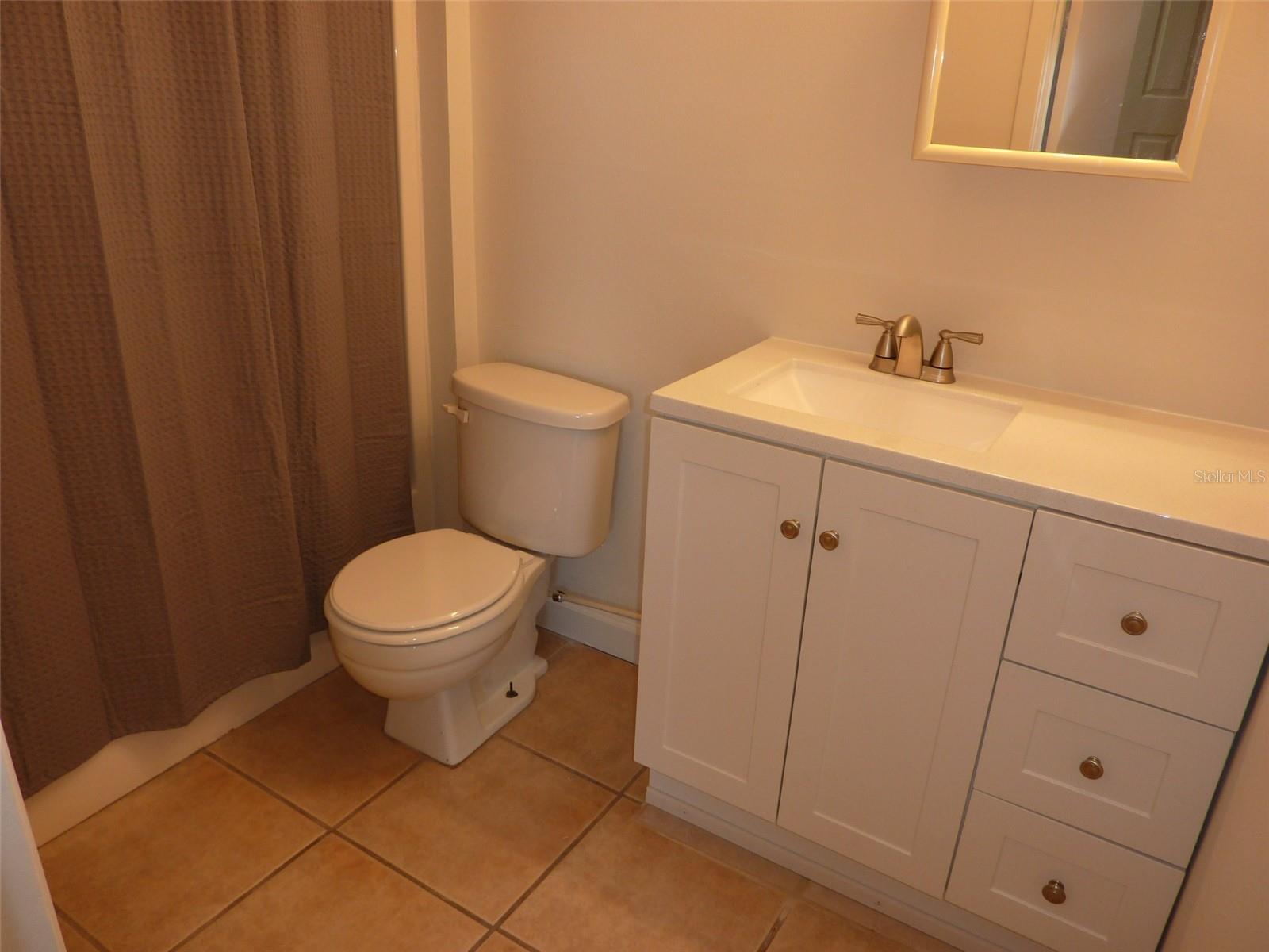 CRYSTAL LAKE ESTATES - Residential