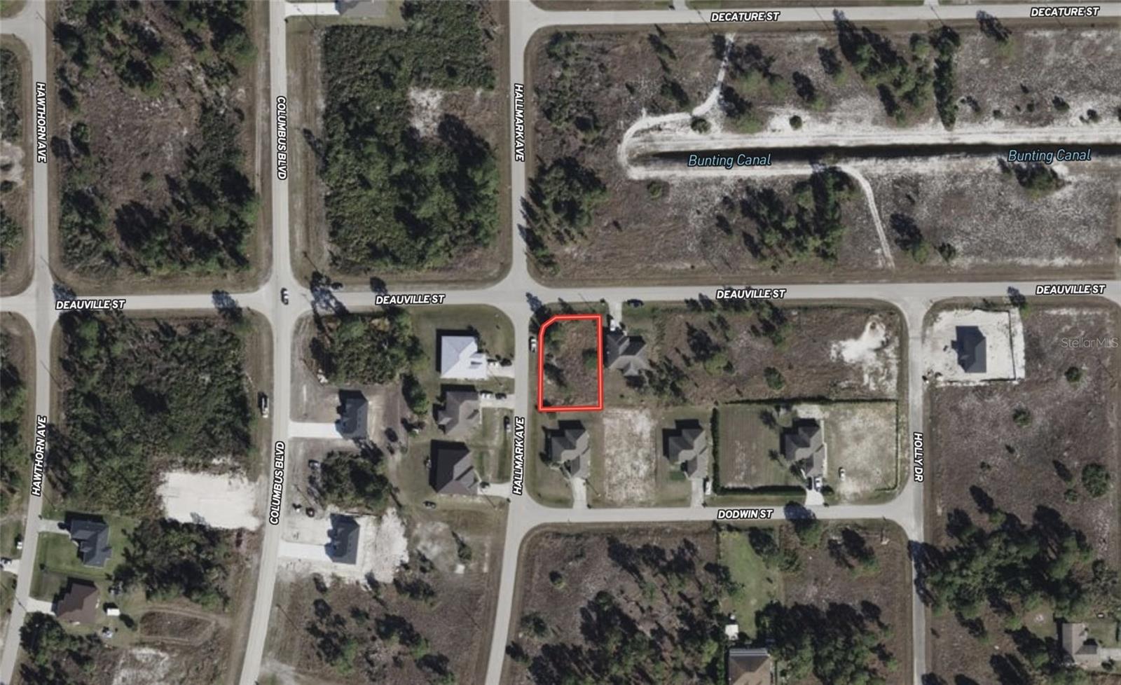 1210 DEAUVILLE STREET E